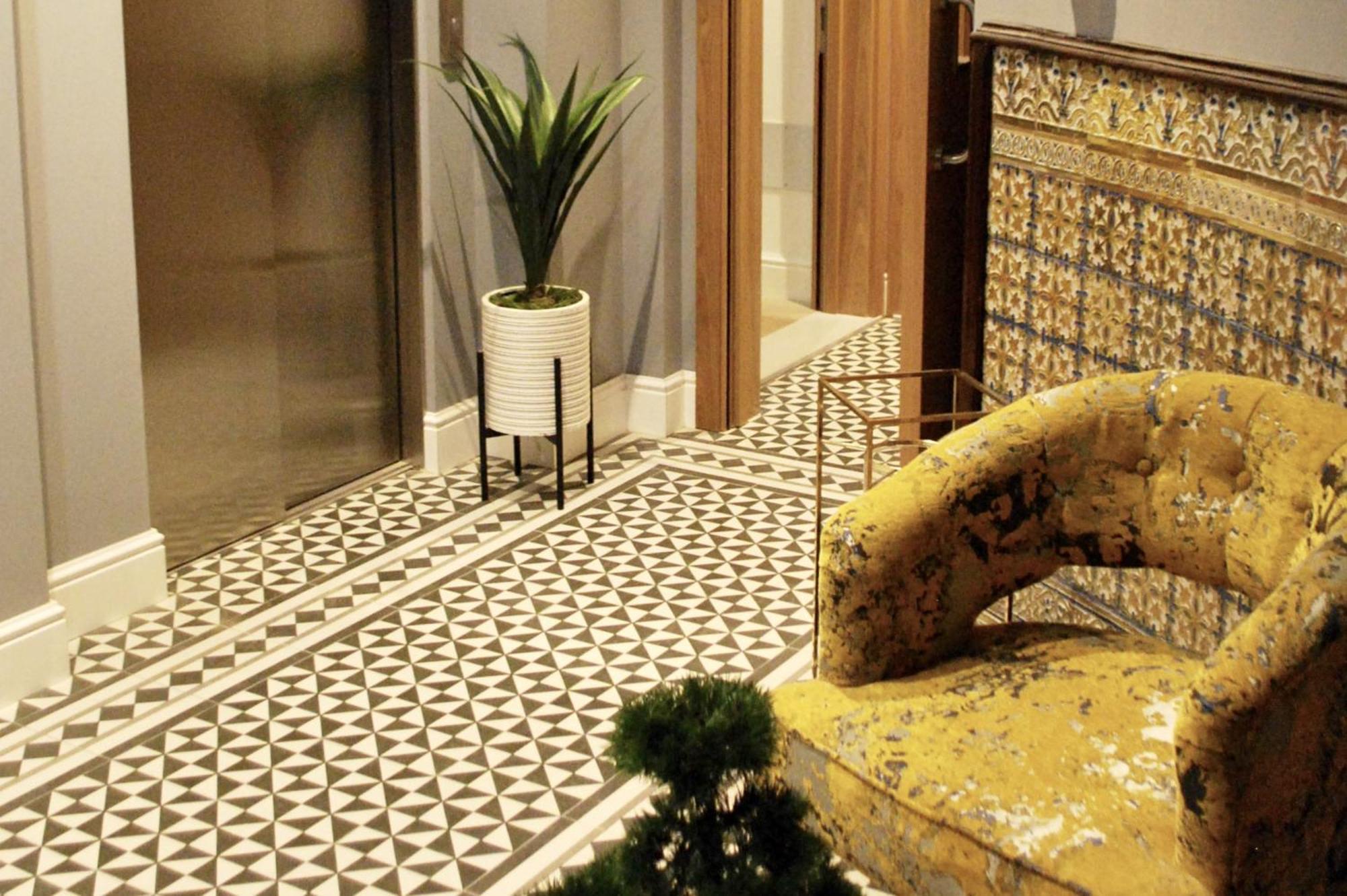 Fabulous City Centre Apartment - Grand Central House Gibilterra Esterno foto