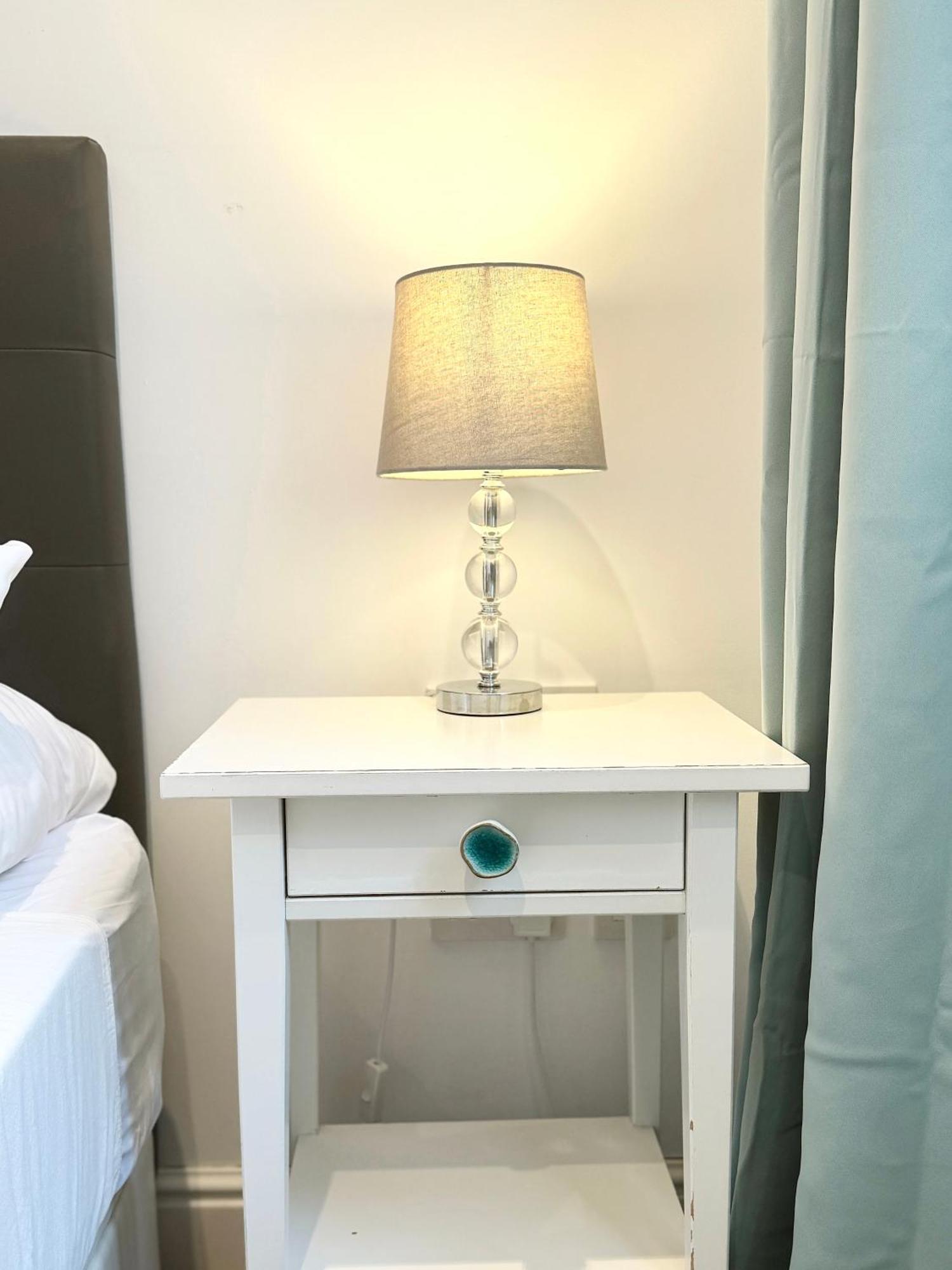 Fabulous City Centre Apartment - Grand Central House Gibilterra Esterno foto