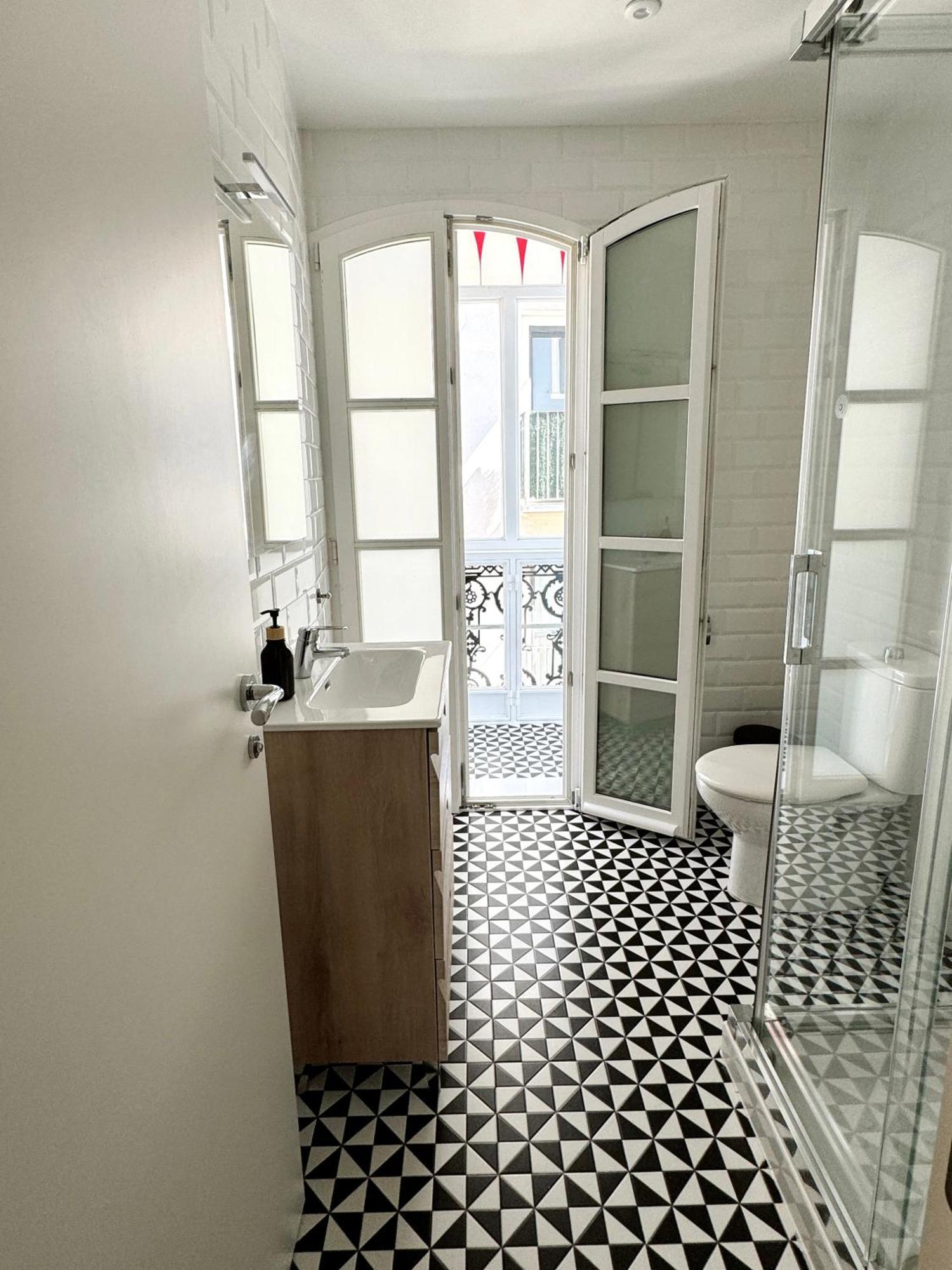 Fabulous City Centre Apartment - Grand Central House Gibilterra Esterno foto